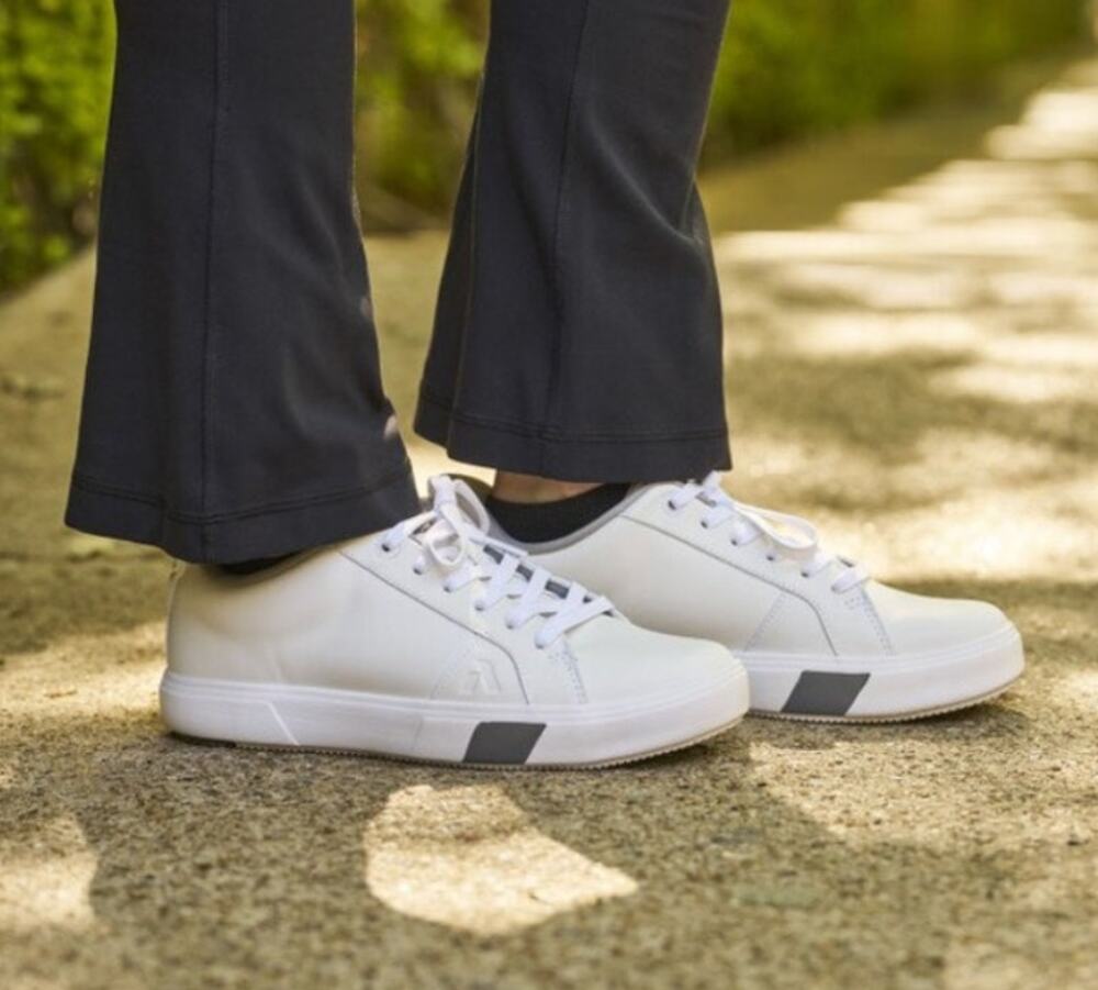 Anodyne Women's No. 27 Casual White Sneaker w/ Heel Assist Size 11 US 41 EU NIB